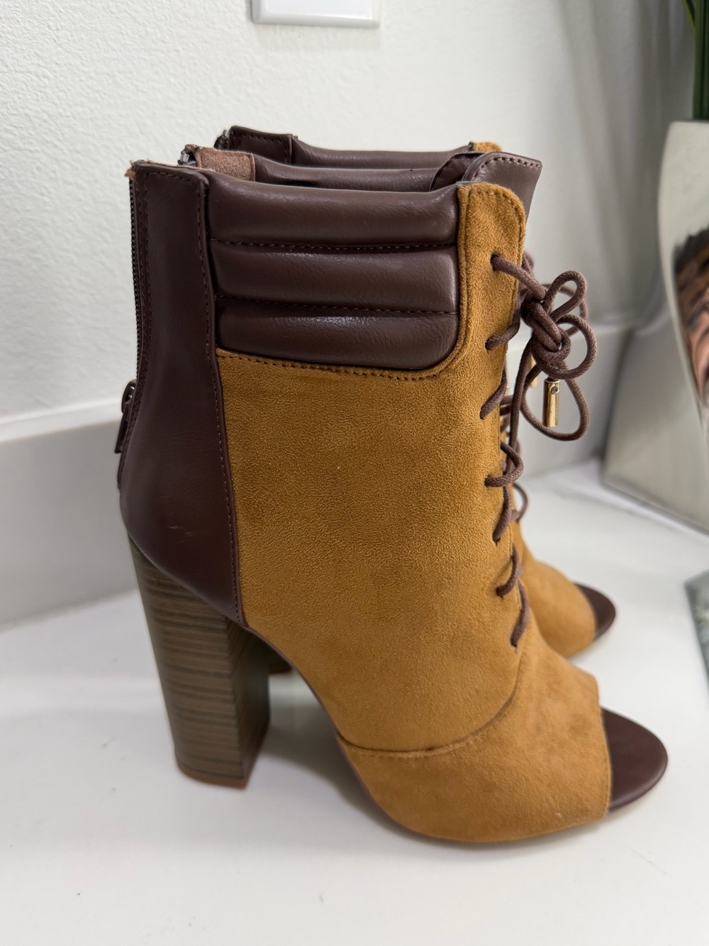Women's Two-Tone Suede Lace-Up Peep-Toe Block Heel Ankle Boots